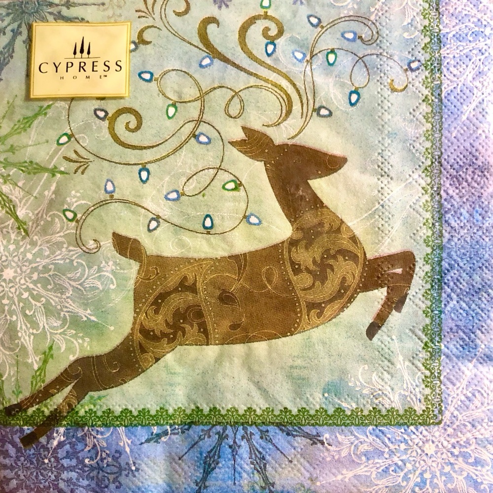 Cypress Home Regal Reindeer Decorative Luncheon Napkins, 20 ct